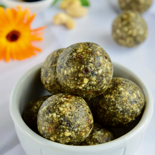 Bliss balls met verse spirulina